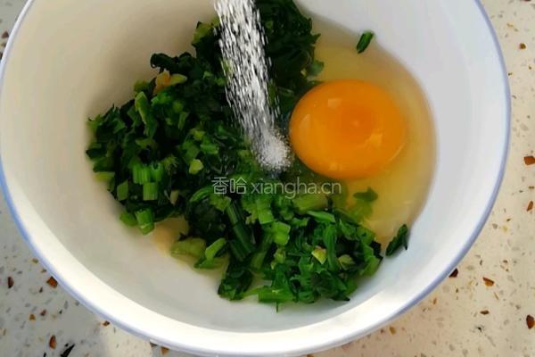 菠菜鸡蛋饼的做法图解2
