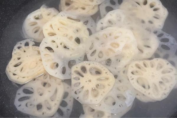 清炒藕片的做法图解2