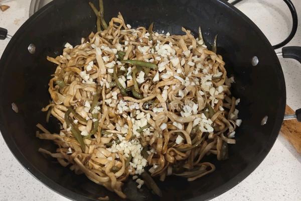 扁豆焖面的做法图解22
