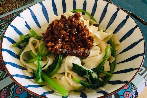 香菇牛肉酱拌面的做法图解12