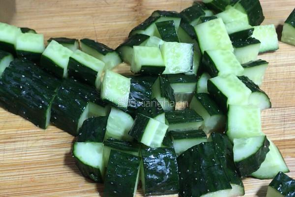 菠萝咕噜肉的做法图解3