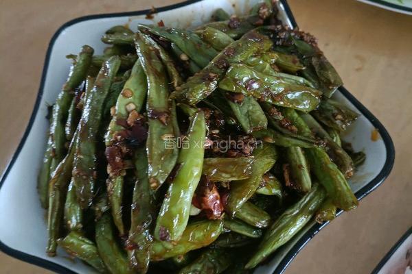干煸豆角的做法图解5