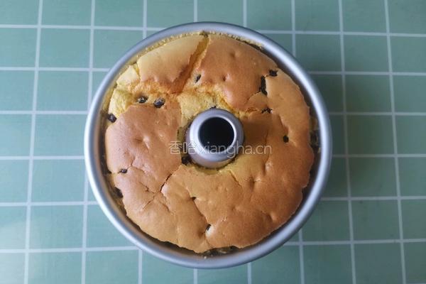 红豆中空戚风蛋糕的做法图解13