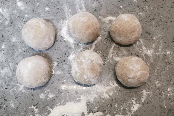 黑全麦荷叶饼的做法图解7