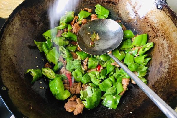 辣椒炒肉片的做法图解9