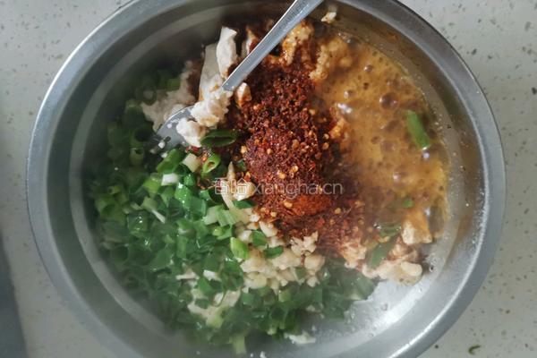 香辣嫩豆腐包子的做法图解6