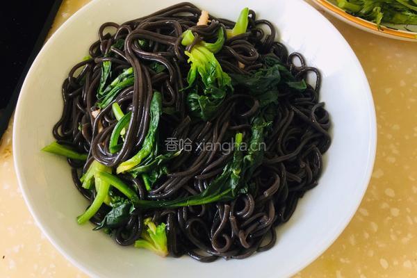 蕨根粉拌菠菜的做法图解5