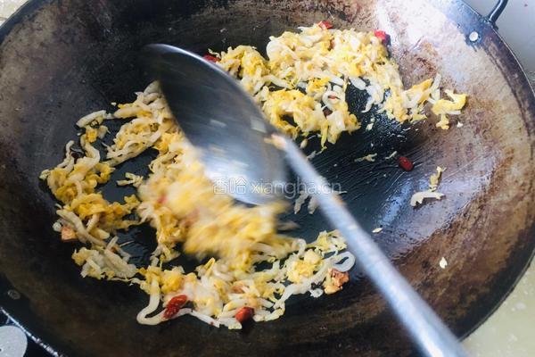 酸白菜炒粉条的做法图解4