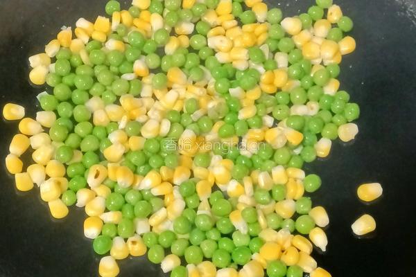 菠萝时蔬炒饭的做法图解6