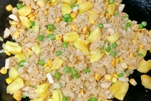 菠萝时蔬炒饭的做法图解12