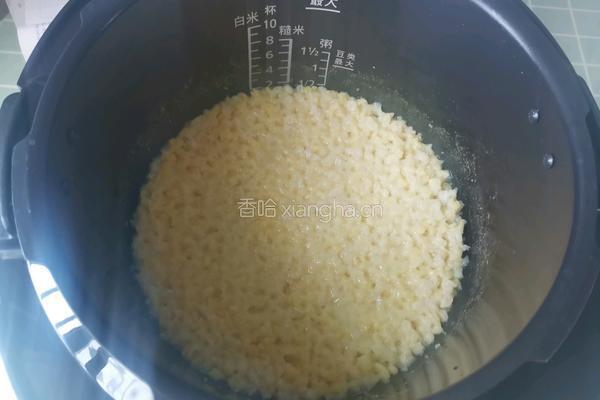 奶香蔓越莓绿豆糕的做法图解4