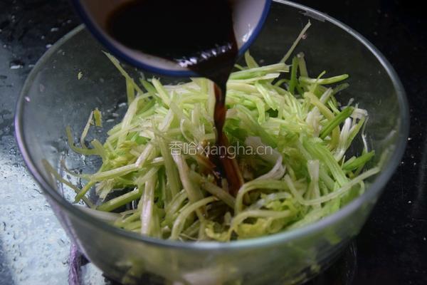 凉拌香芹的做法图解6