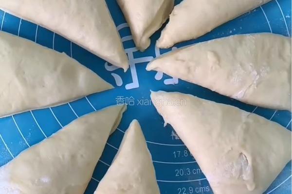 肠子面包的做法图解2