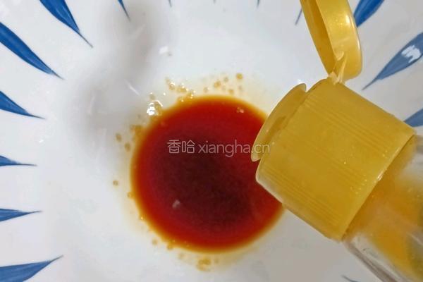 香肠鸡蛋面的做法图解3