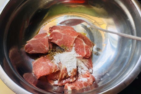平菇炒肉片的做法图解3