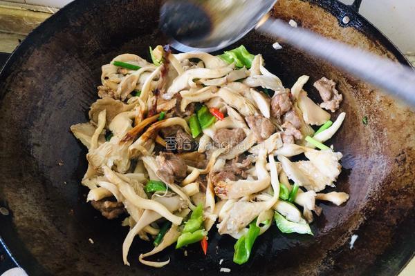 平菇炒肉片的做法图解7