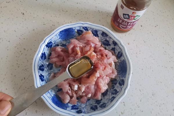青椒炒肉丝的做法图解4