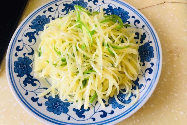 青椒土豆丝的做法图解11