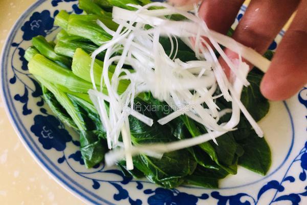 蒜香白灼菜心的做法图解5