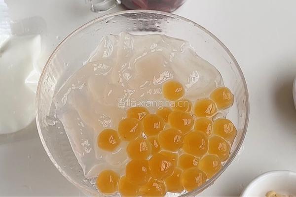 芋圆鲜奶捞的做法图解3