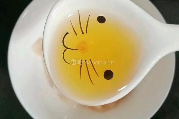 木耳西芹炒鸡肉的做法图解5