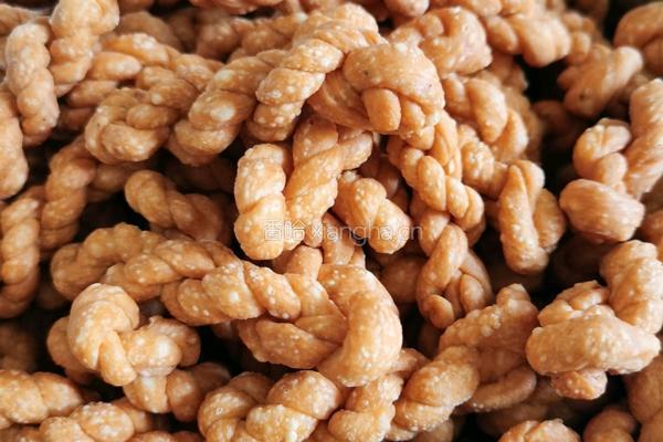酥脆小麻花的做法图解5