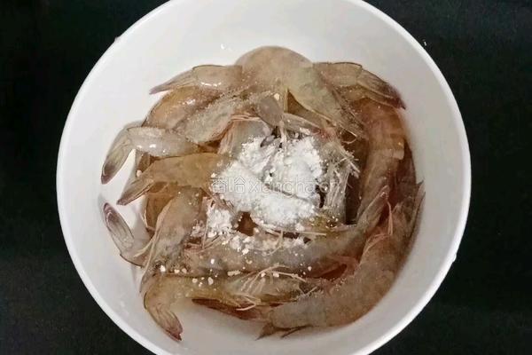 椒盐虾的做法图解5