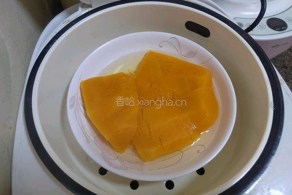 自制南瓜蒸糕的做法图解4