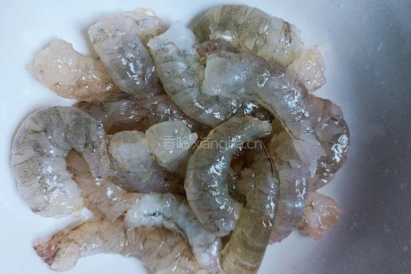 荔枝虾球的做法图解3