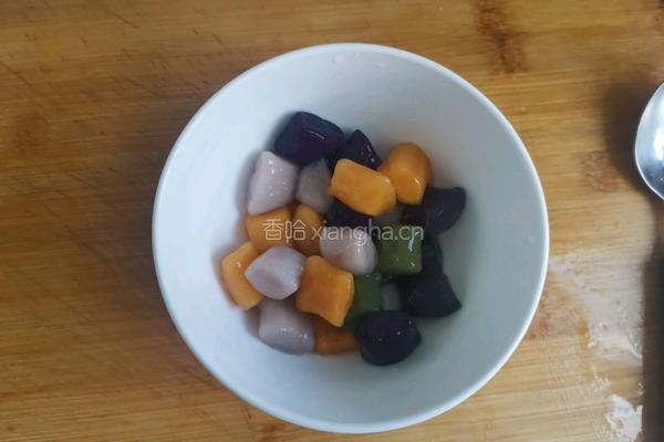 芒果芋圆西米露的做法图解6