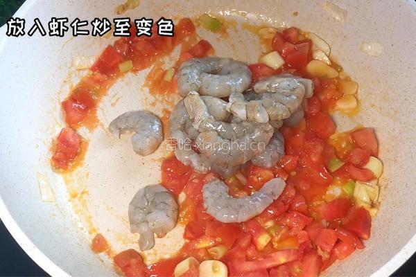 番茄虾仁香菇炒面的做法图解7