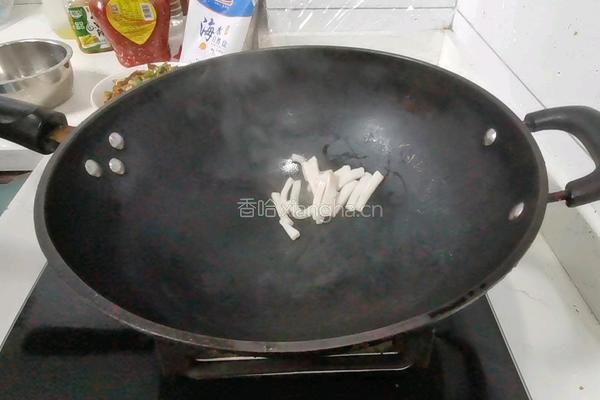 素炒虫草花的做法图解3