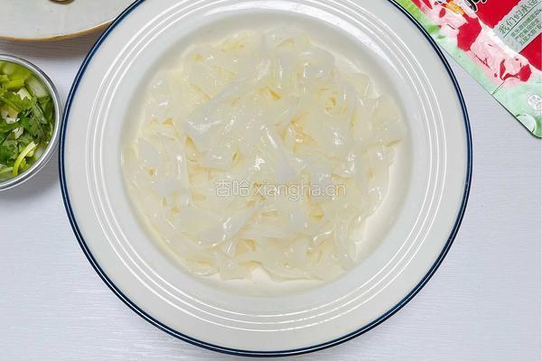 酸汤生蚝火锅的做法图解8