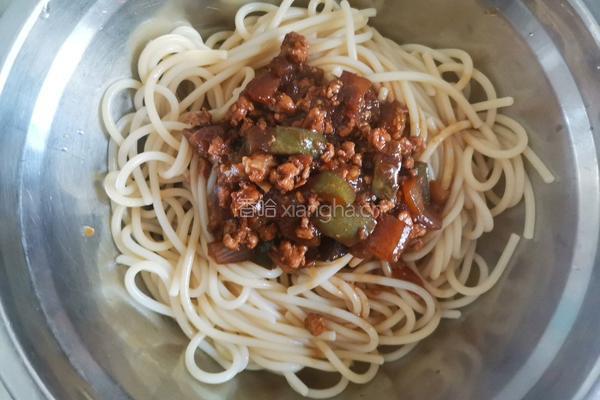 茄子肉酱拌面的做法图解12