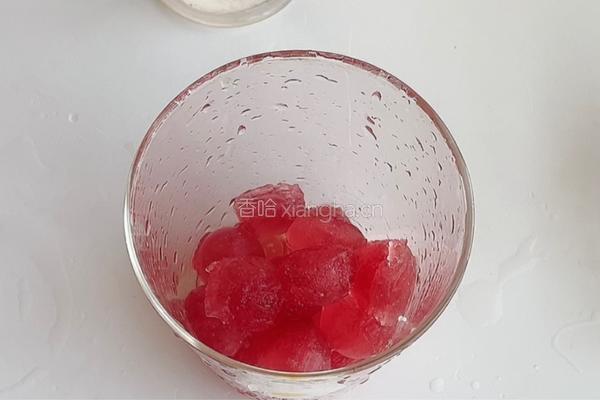 蔓越莓苏打水的做法图解5