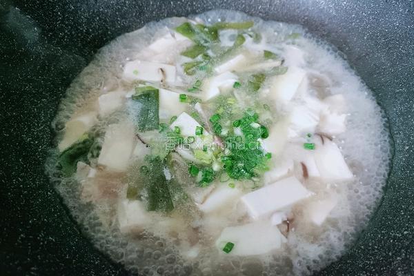 海带豆腐汤的做法图解10
