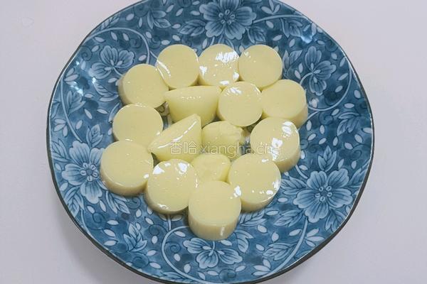 肉沫樱玉豆腐的做法图解3
