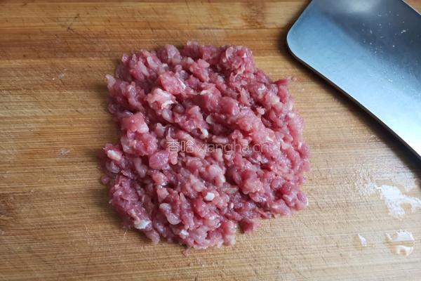 肉末土豆丁的做法图解2