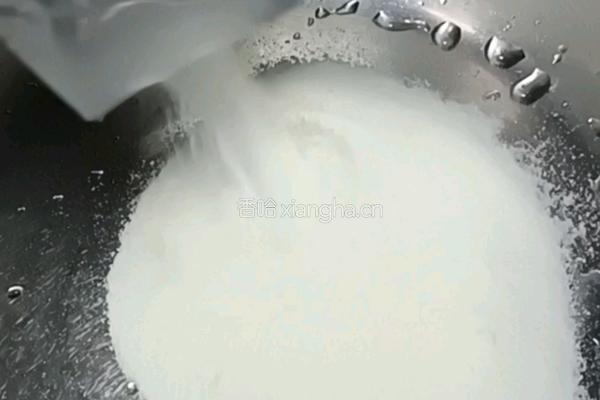自制冰淇淋(冰淇淋粉)的做法图解3