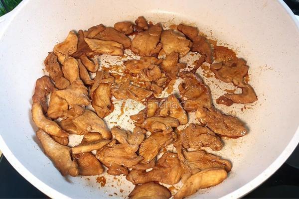 孜然鸡胸肉的做法图解2