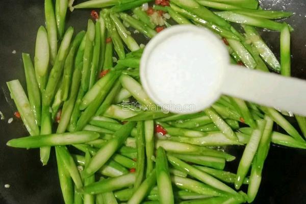 芦笋炒牛肉的做法图解11