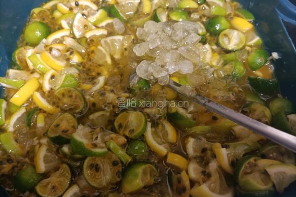 百香果青桔蜂蜜柠檬水的做法图解10