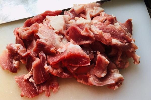 粉蒸肉的做法图解2