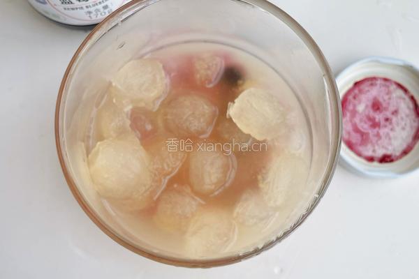 蓝莓酱杨桃饮的做法图解5