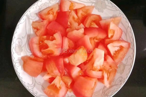 番茄土豆烧牛肉的做法图解1
