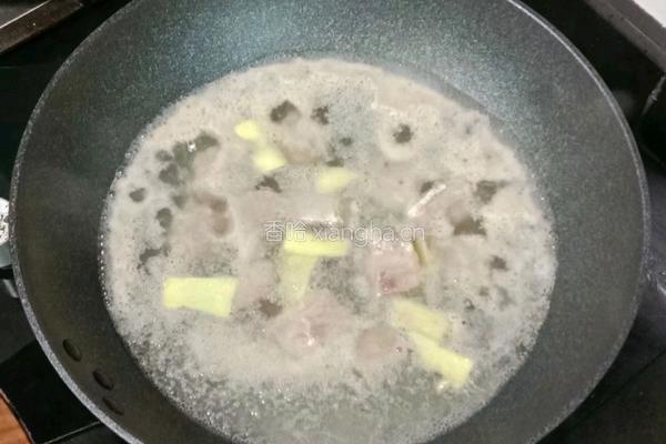 排骨烧玉米的做法图解5