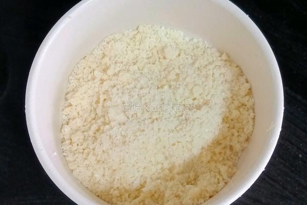 葡萄干酥粒马芬蛋糕的做法图解2
