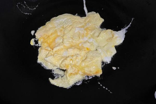 鸡蛋炒丝瓜的做法图解3