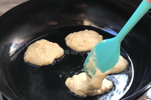 香蕉鸡蛋饼的做法图解6