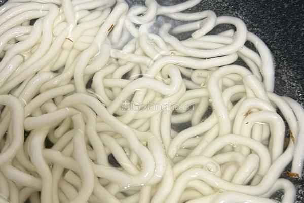 新疆炒米粉的做法图解1